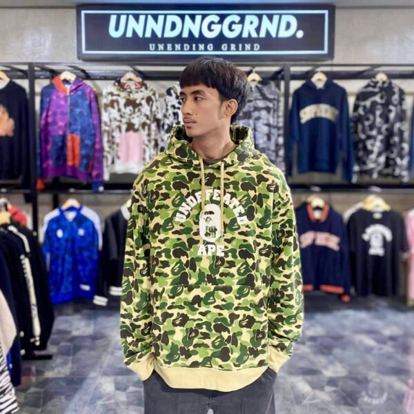 BAPE x UNDEFEATED Green Camo Hoodie (RARE) (2XL)