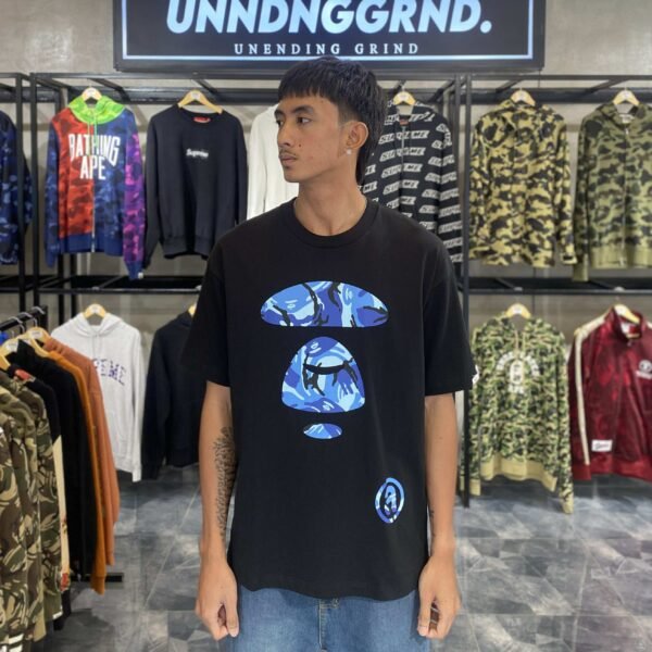 BRANDNEW AAPE Blue Camo Ape Face Black Tee (Large) – SOLD