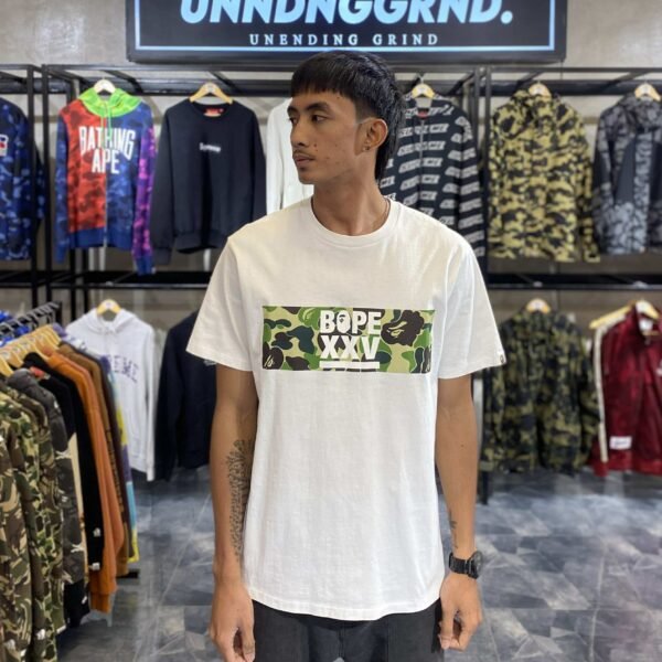 BAPE XXV Cities Camo Logo White Tee (XL)