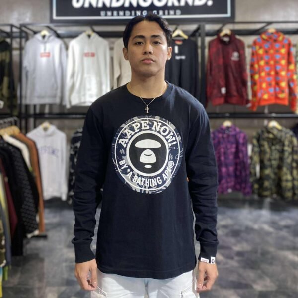 AAPE Camo Moon Face Black Long Sleeves Tee (Medium) – SOLD