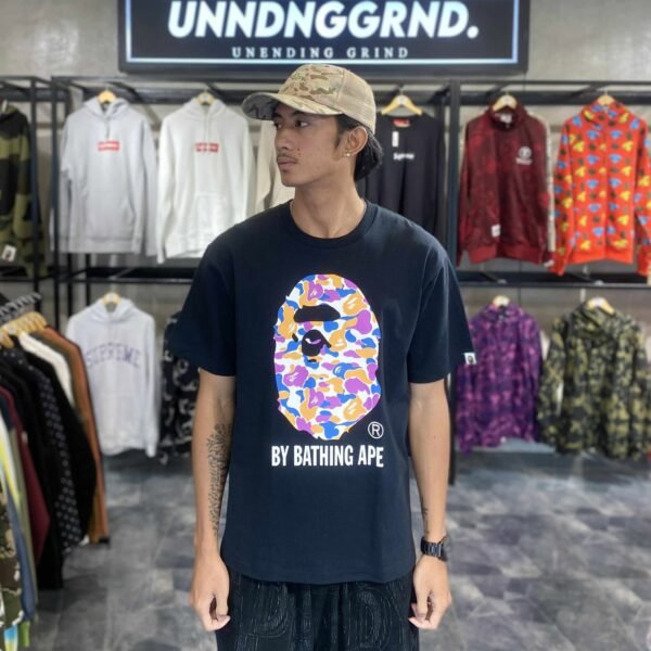 BRANDNEW BAPE LA Camo Big Head Black Tee (Large) - SOLD