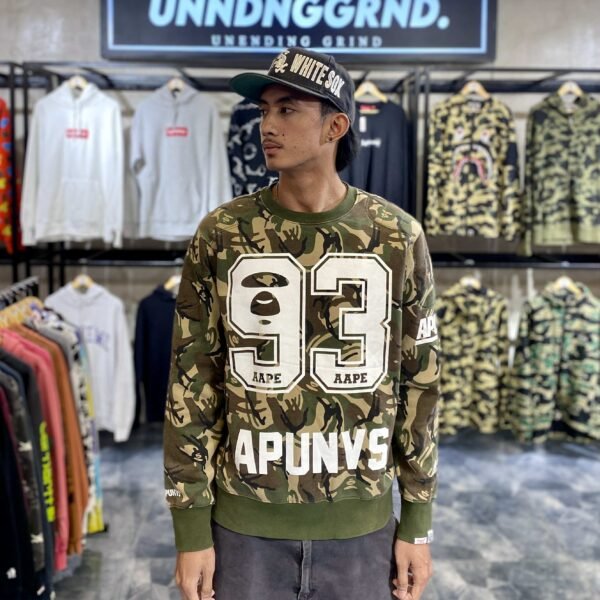 AAPE Now Union Camo Crewneck (XL)