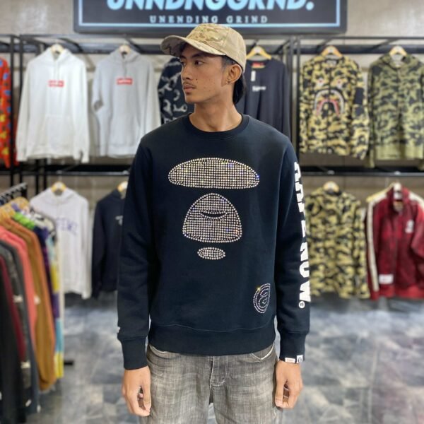 AAPE Beads Black Crewneck (Large) – SOLD