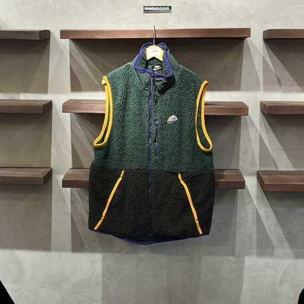 NIKE Green 2Toned Fleece Vest Zip Up (Medium)