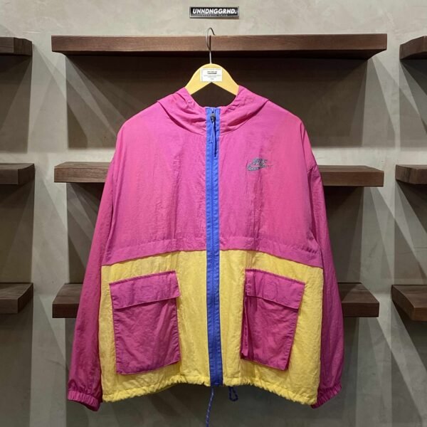NIKE 3Toned Windbreaker Women (XL)