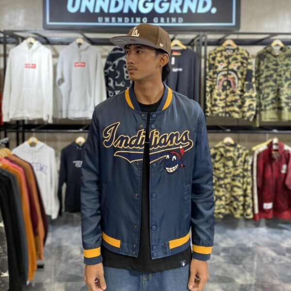 MLB Indians Navy Blue Varsity Jacket (Large)