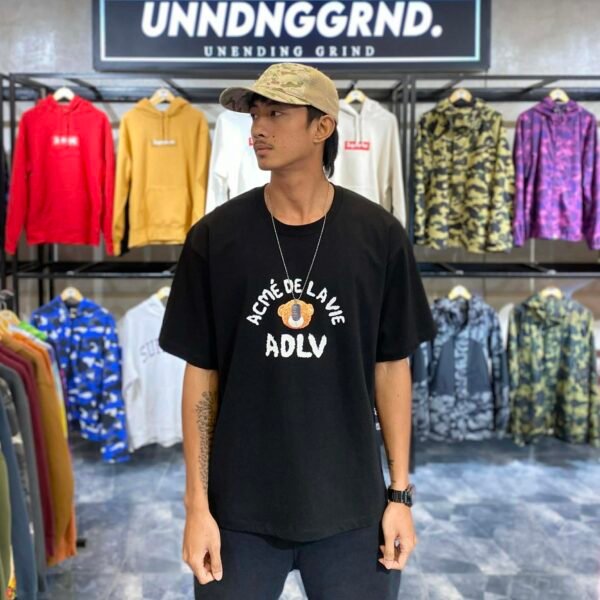 BRANDNEW ADLV Brown Bear Black Tee (size 1) - SOLD