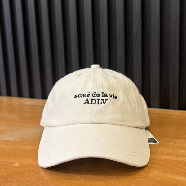 BRANDNEW ADLV CREAM BALL CAP