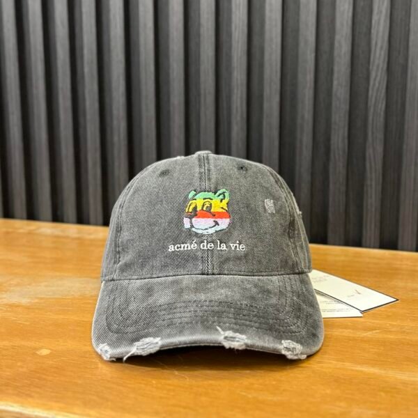 BRANDNEW ADLV DISTRESSED WASH GRAY RAINBOW CAP - SOLD