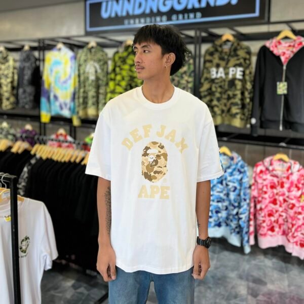 BRANDNEW BAPE x DEF JAM Camo College Logo Relaxed Fit White Tee (XL)