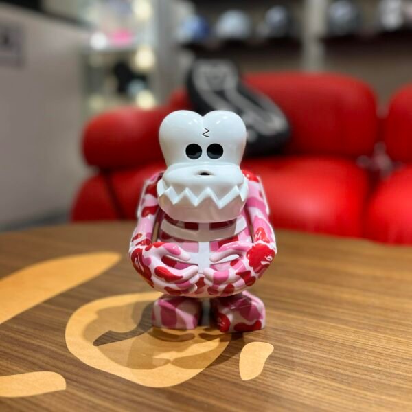 BRANDNEW BAPE x BOUNTY HUNTER SPC Pink Camo Skull-Kun Figure
