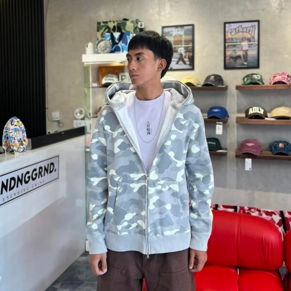 BAPE Shark Gray Camo Full Zip Hoodie (XL)