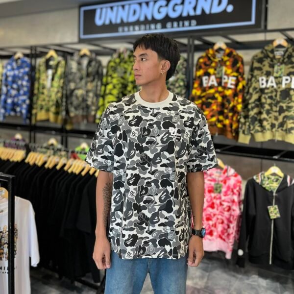 BRANDNEW BAPE x DEF JAM Camo Relaxed Fit Tee (Large) - SOLD