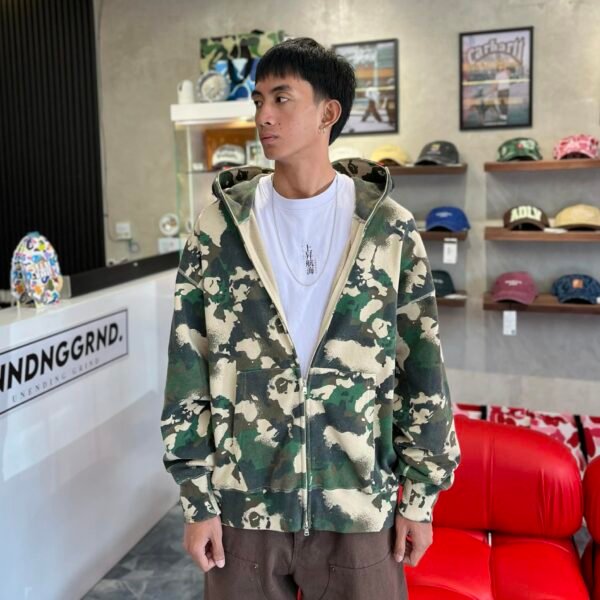 BRANDNEW BAPE Shark Map Camo Full Zip Hoodie (XL)