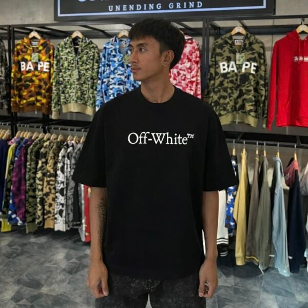 BRANDNEW OFF-WHITE Spell Out Black Tee (Large)