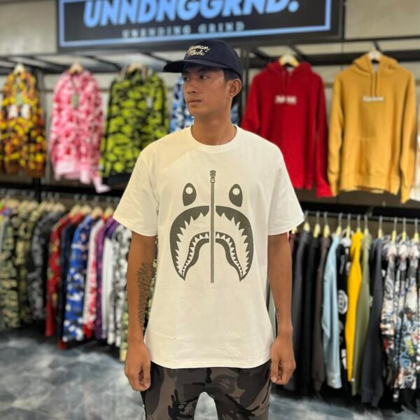 BRANDNEW BAPE Gray Shark White Tee (XL)