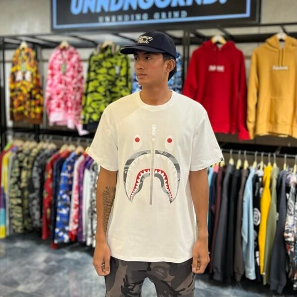 BRANDNEW BAPE Shark White Tee (XL)