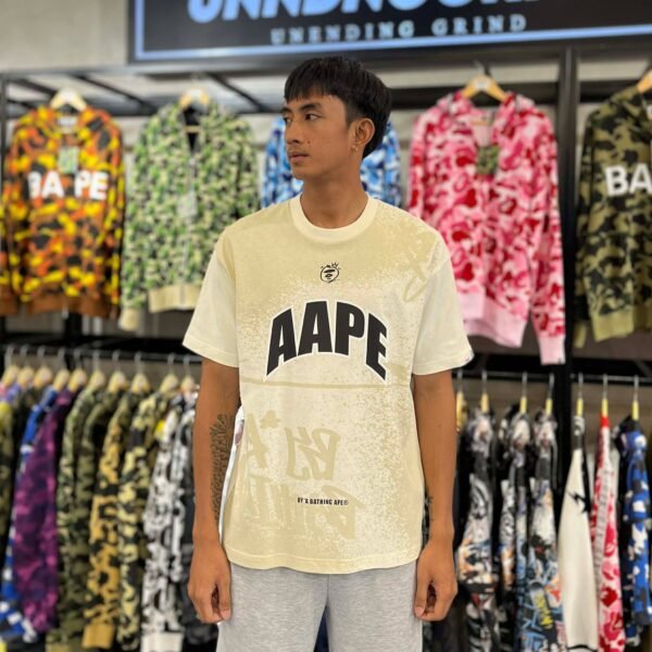 BRANDNEW AAPE Moonface Theme Graffiti Relaxed Fit Tee (Medium)