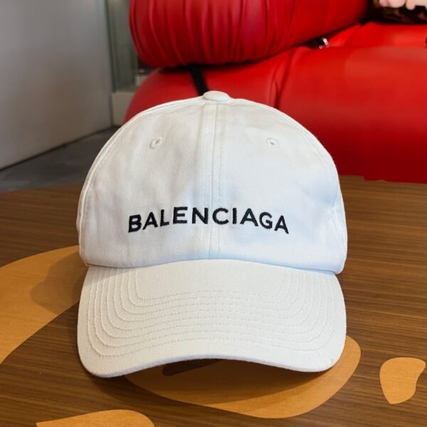 BALENCIAGA Classic Logo Baseball Cap