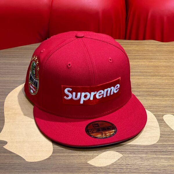 BRANDNEW SUPREME x New Era Milan Box Logo 59FIFTY Red Fitted Cap (Size 7 3/8) - SOLD