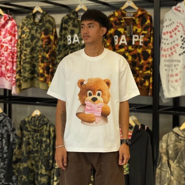 BRANDNEW ADLV Bear Gift White Tee (size 2)