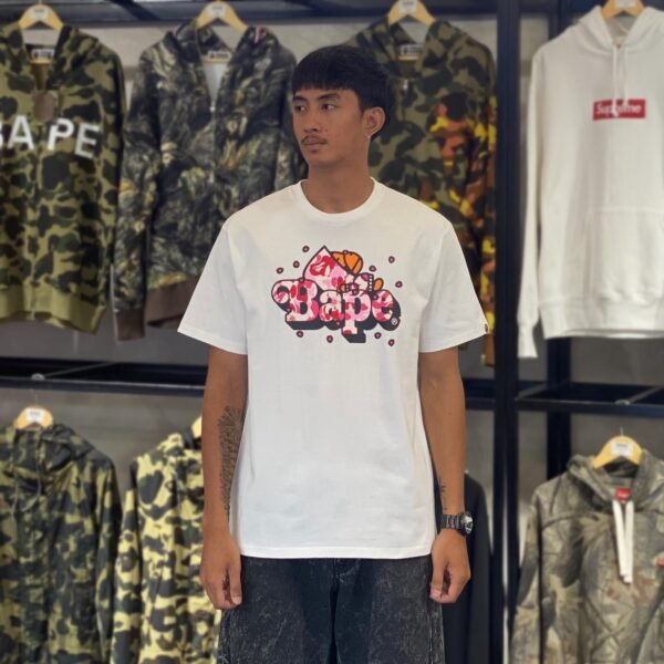 BRANDNEW BAPE Baby Milo Sakura ABC Pink Camo White Tee (Large)