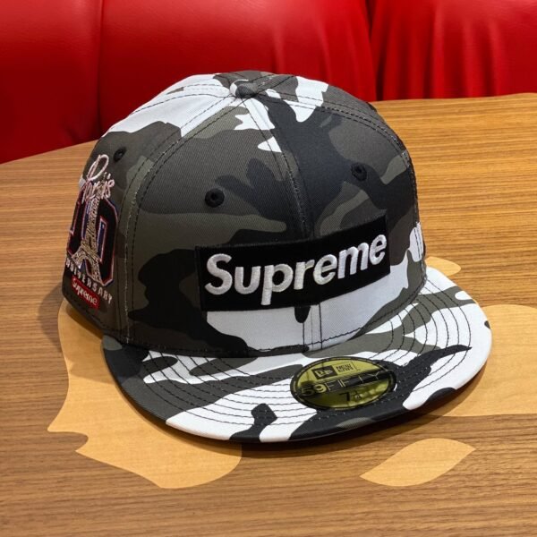 BRANDNEW SUPREME x New Era Shop Box Logo Snow Camo 59FIFTY Fitted Cap (size 7 1/4)