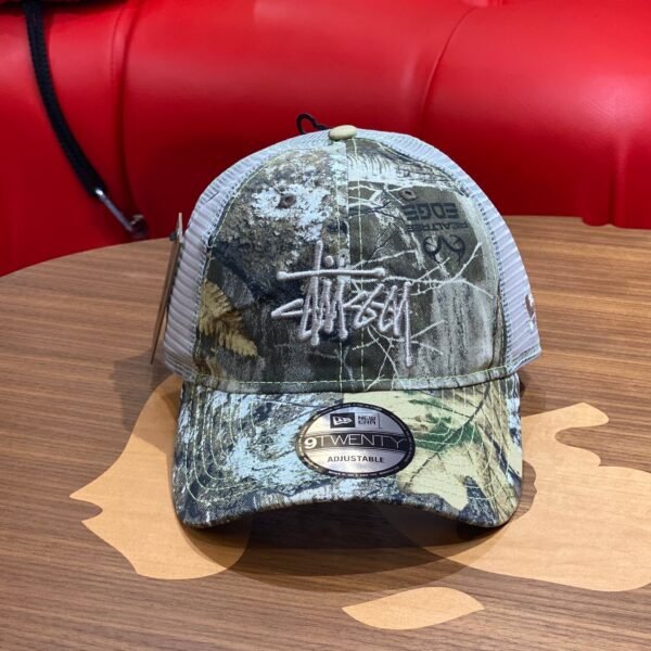 BRANDNEW STUSSY x New Era x Realtree Basic 9TWENTY Trucker Cap - SOLD