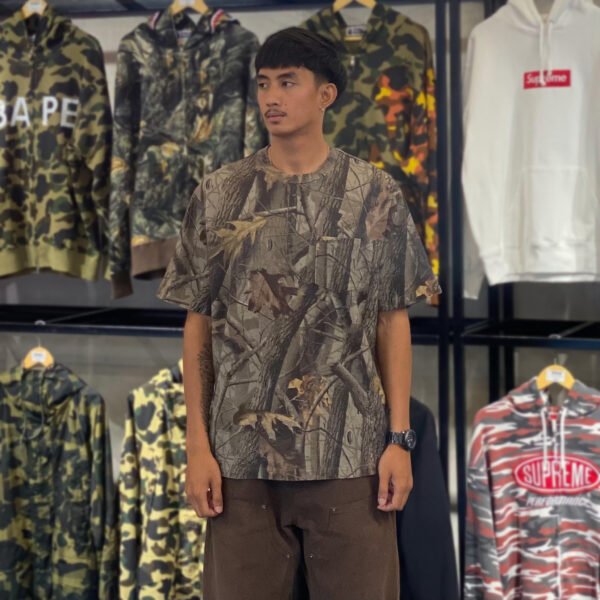 BRANDNEW SUPREME Realtree Pocket Tee (Large) - SOLD