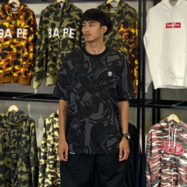 BRANDNEW AAPE Now Moonface Logo Relaxed Fit Black Camo Tee (Large) – SOLD