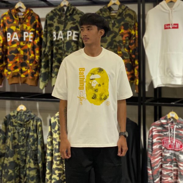 BRANDNEW BAPE Floral Yellow Solid Camo Relaxed Fit White Tee (Large)