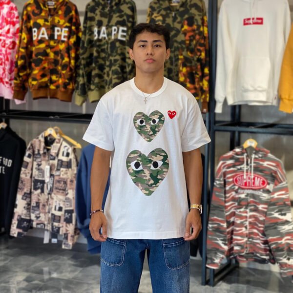 BRANDNEW CDG Play Camo Heart White Tee (Large)