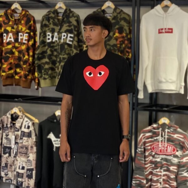 BRANDNEW CDG Play Red Heart Black Tee (2XL)
