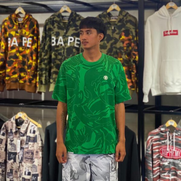 BRANDNEW AAPE BY *A BATHING APE® Moonface Logo Green Camo Relaxed Fit Tee (Large)