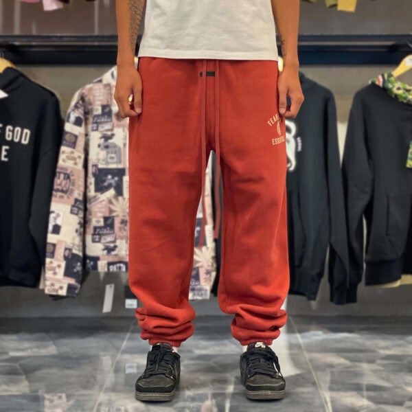 BRANDNEW FEAR OF GOD Essentials Crimson Sweat Pants (Large)
