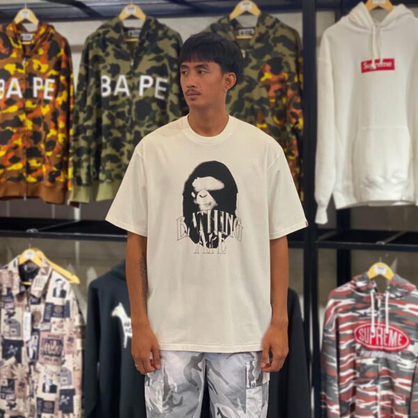 BRANDNEW BAPE Spray Print Head Logo Relaxed Fit White Tee (Large)