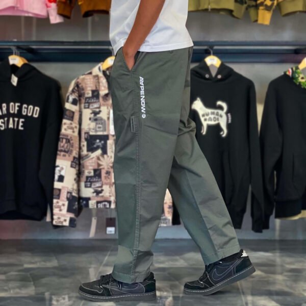 BRANDNEW AAPE BY *A BATHING APE® Olive Green Straight Cut Pants (Medium)