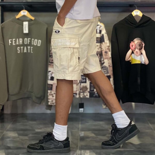 BRANDNEW AAPE BY *A BATHING APE® Logo-Appliqué Ivory Cargo Shorts (Large)