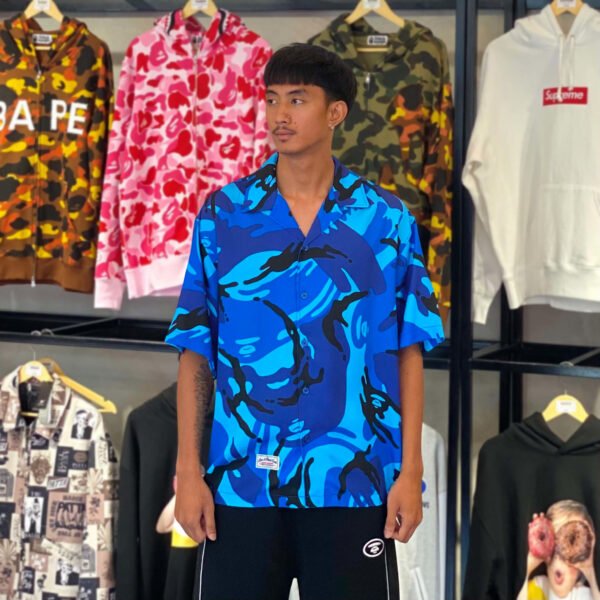 BRANDNEW AAPE BY *A BATHING APE®AAPESPORTS Blue Camo Button Down Polo (XL)