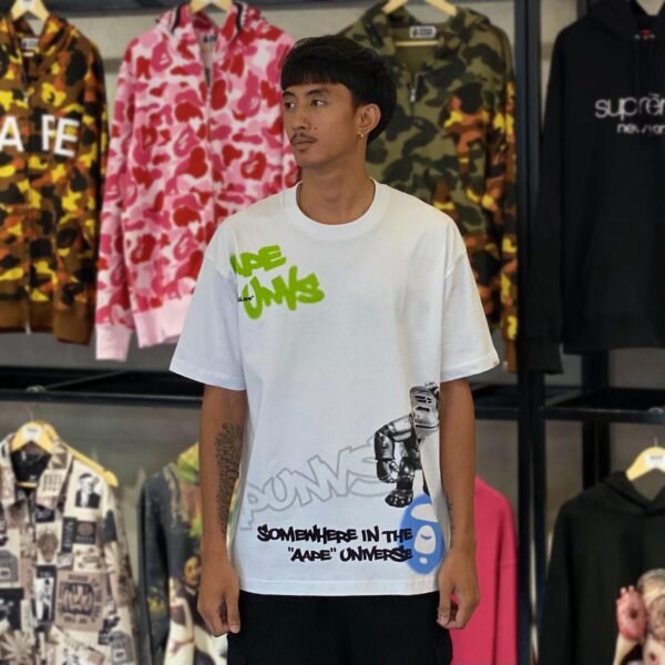 BRANDNEW AAPE BY *A BATHING APE® UNVS Street Beat Graffiti Relaxed Fit White Tee (Large)