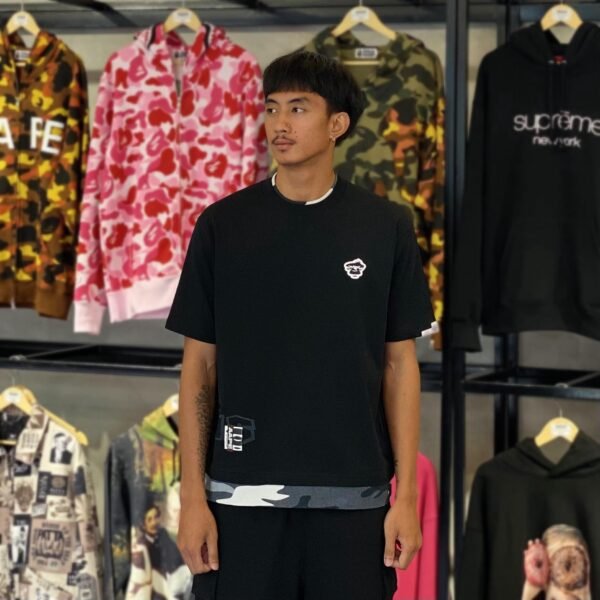 BRANDNEW AAPE BY *A BATHING APE® Moonface Logo Camouflage Detail Relaxed Fit Black Tee (Small)