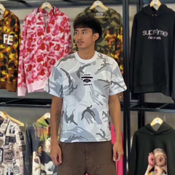 BRANDNEW AAPE BY *A BATHING APE® UNVS Moonface White Camo Tee (Medium)
