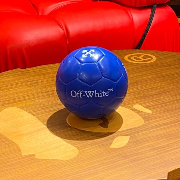 BRANDNEW Off-White Soccer Ball "Temporary Score"