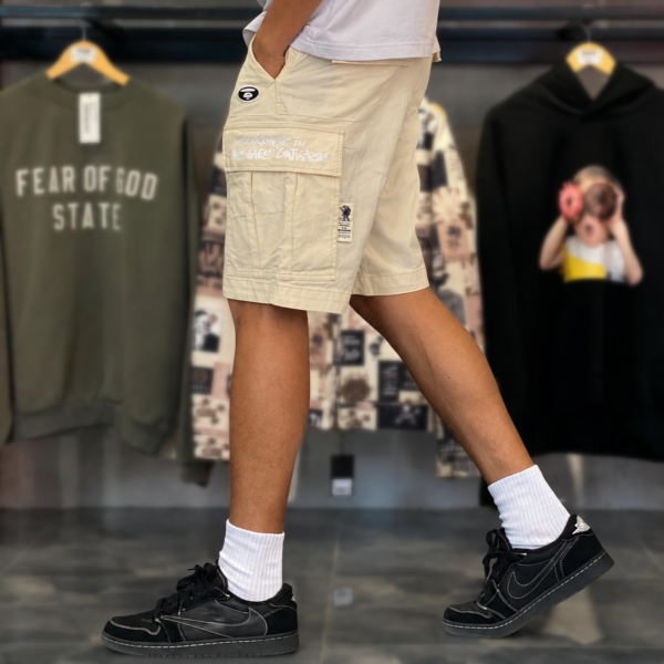 BRANDNEW AAPE BY *A BATHING APE® Logo-Appliqué Ivory Cargo Shorts (Medium)
