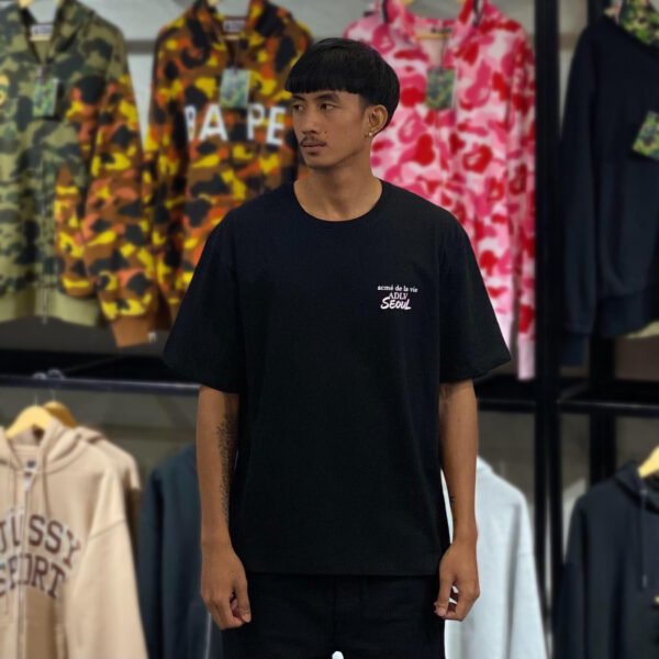 BRANDNEW ADLV Seoul Edition [Store Exclusive] Black Tee (size 2)
