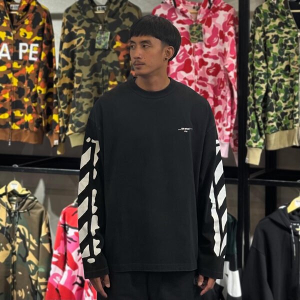 BRANDNEW Off-White Arrow Acid Black Long Sleeves Tee (XL) - SOLD