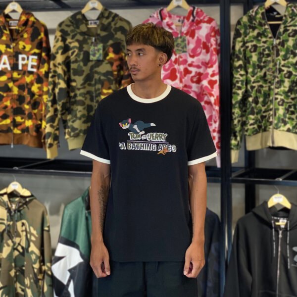 BRANDNEW BAPE x Tom & Jerry 85th Black Ringer Tee (XL)